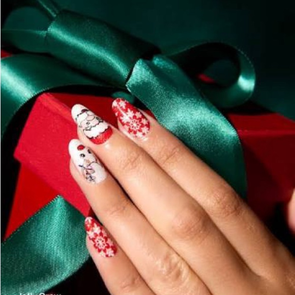 Color Street Christmas Press-On Nails in Red, White, Green